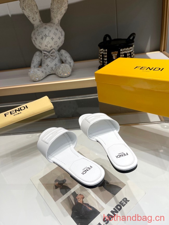 Fendi Slippers 93593-4