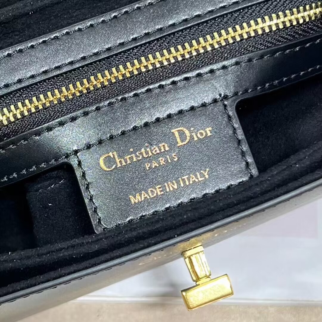 DIOR Box Calfskin M9261U black