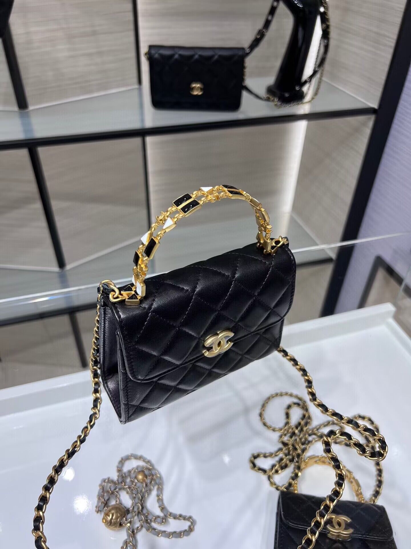 CHANEL 22B Kelly Top Handle Bag AP2945Y Black