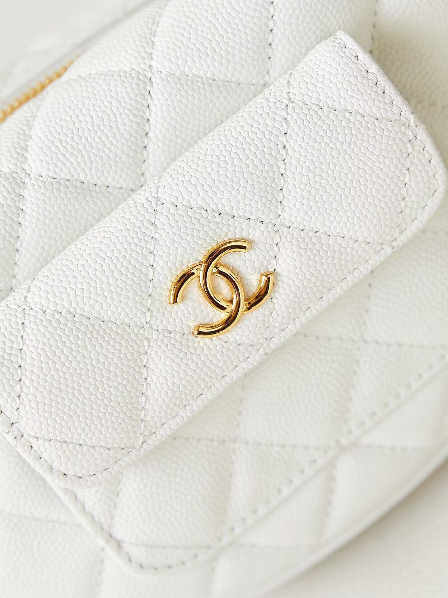 Chanel Caviar Quilted Polly Pocket AP3467 White