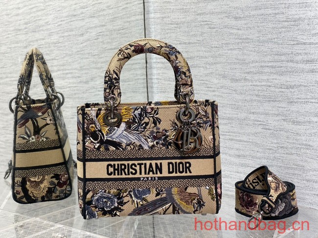 Dior MEDIUM LADY D-LITE BAG Embroidery M0565OE-6