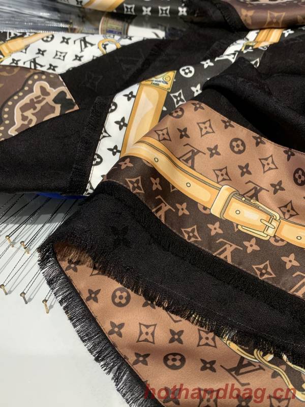 Louis Vuitton Scarf LVC00464