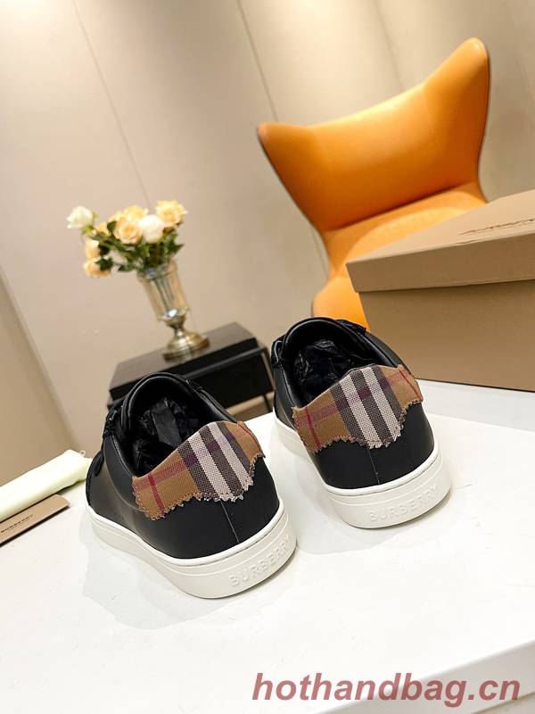 Burberry Shoes BBS00002