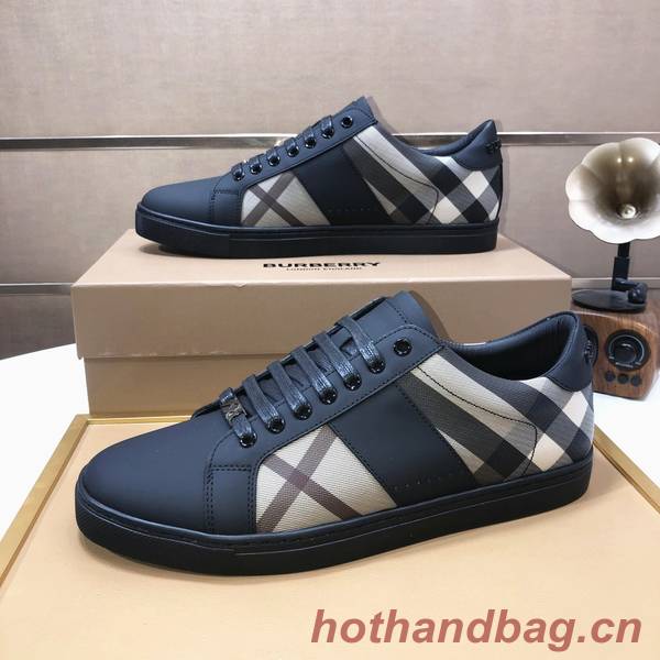 Burberry Shoes BBS00011