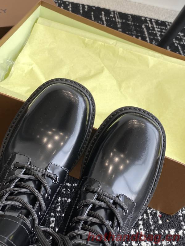 Burberry Shoes BBS00022