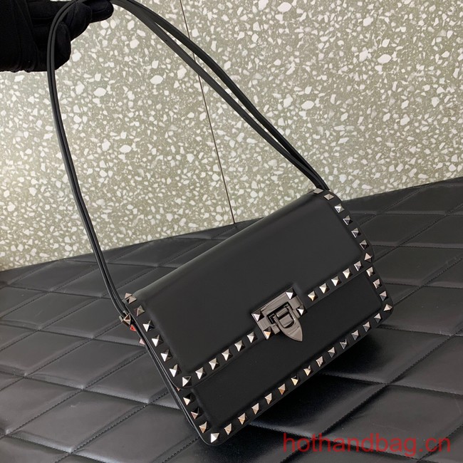 VALENTINO GARAVANI ROCKSTUD23 calfskin bag AZS098 black