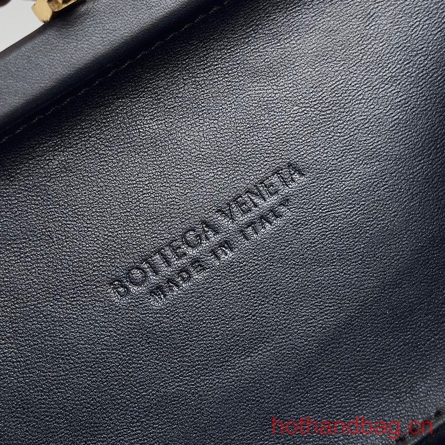 Bottega Veneta Knot Knotted Intreccio leather minaudiere 717622 black