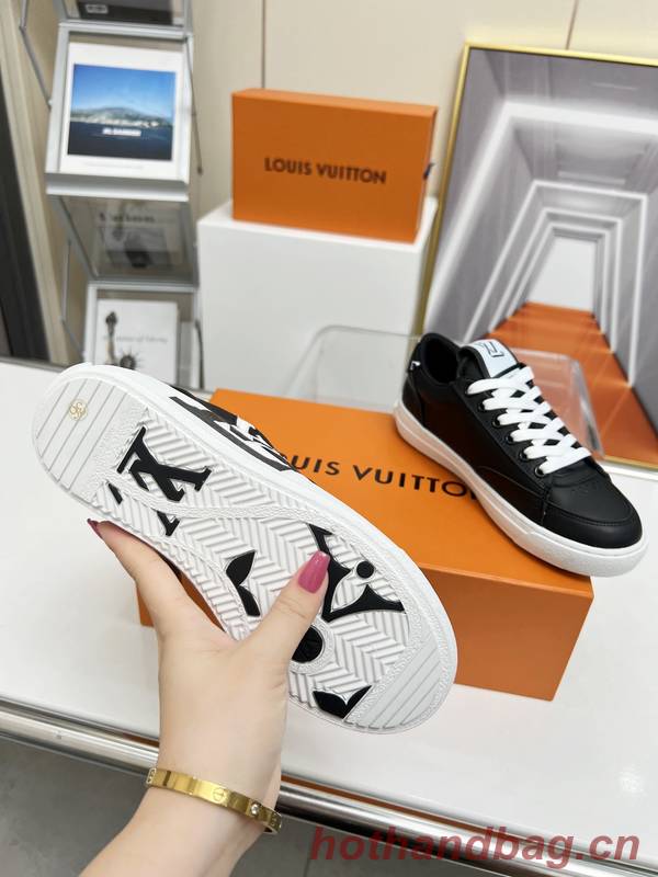 Louis Vuitton Couple Shoes LVS00700