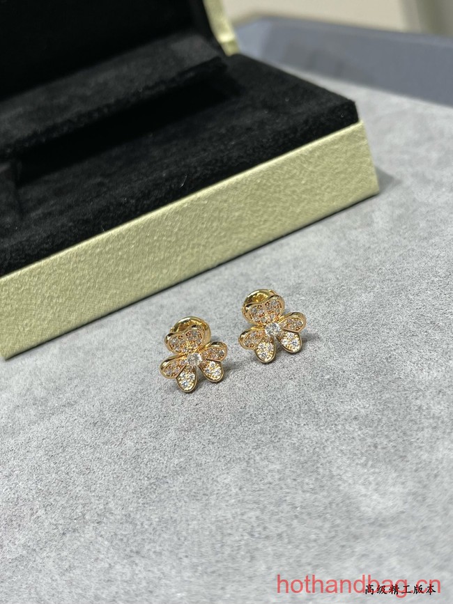 Van Cleef & Arpels Earrings CE13676