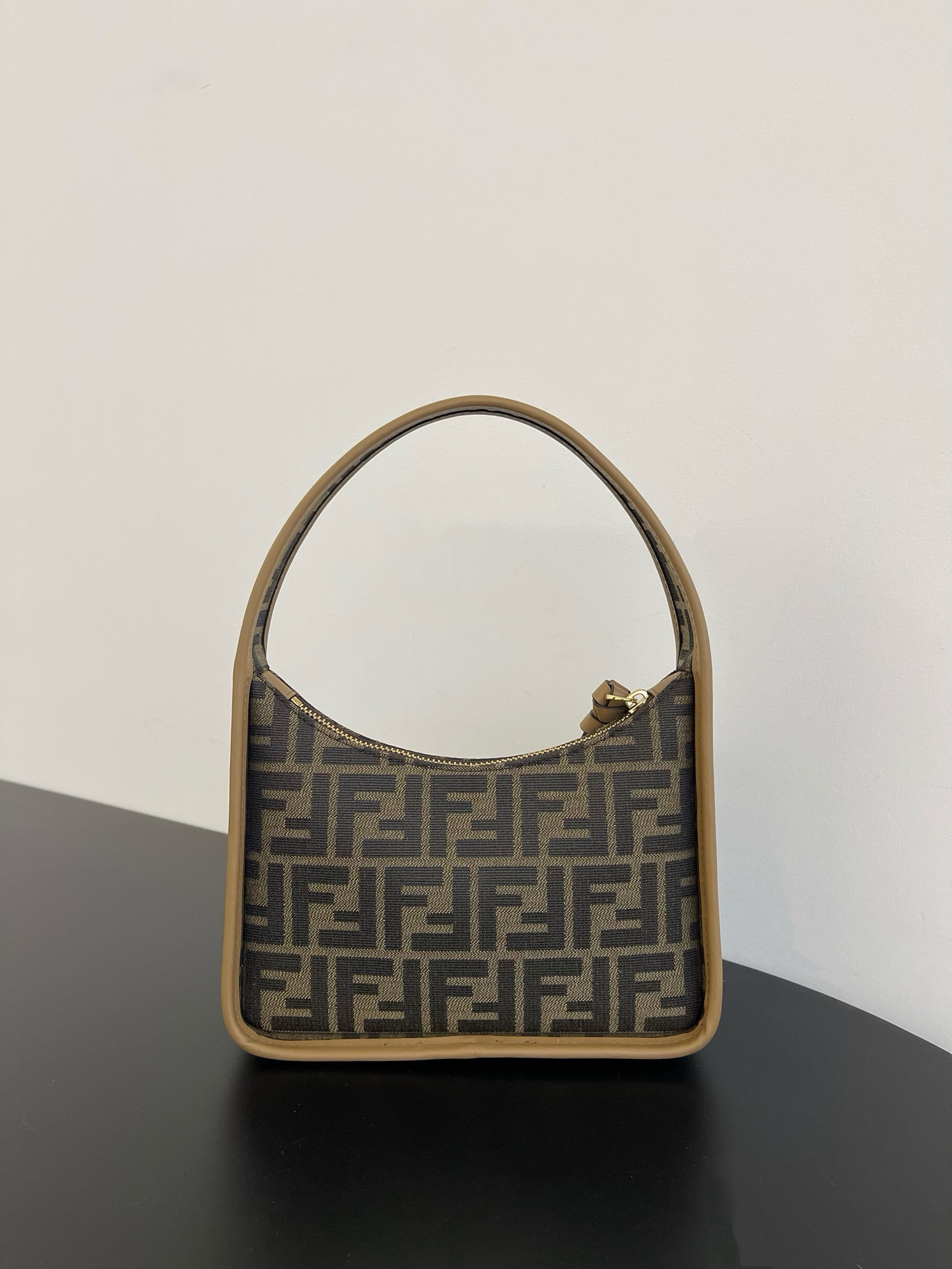 Fendi FF jacquard fabric bag F83283 brown