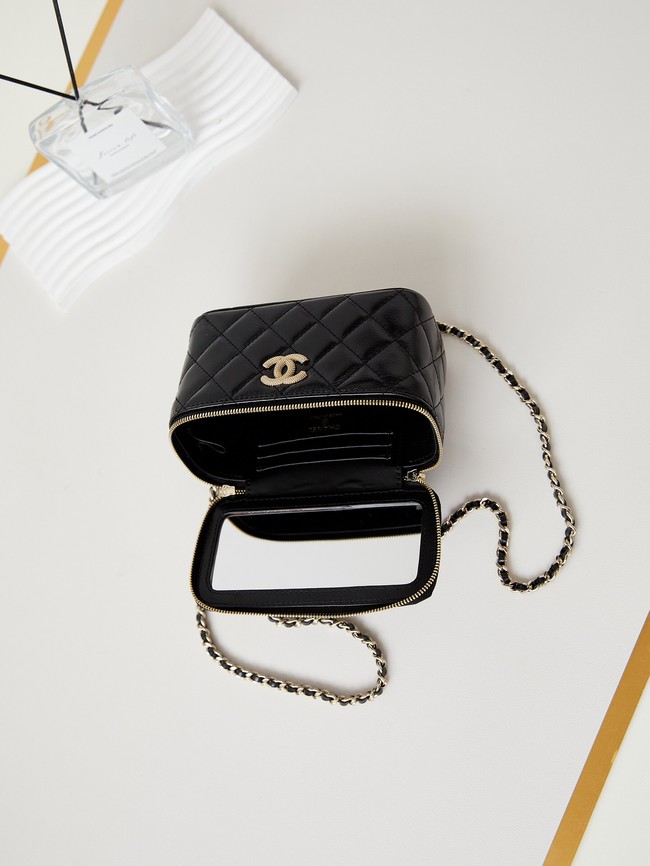 CHANEL MINI CLUTCH WITH CHAIN AP3804 BLACK