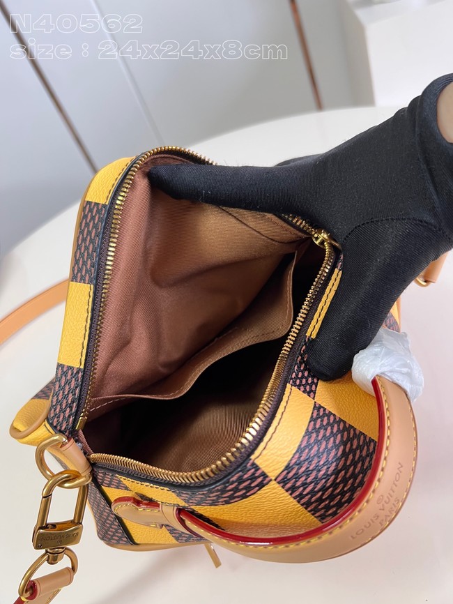 Louis Vuitton Chess Messenger N40547 yellow