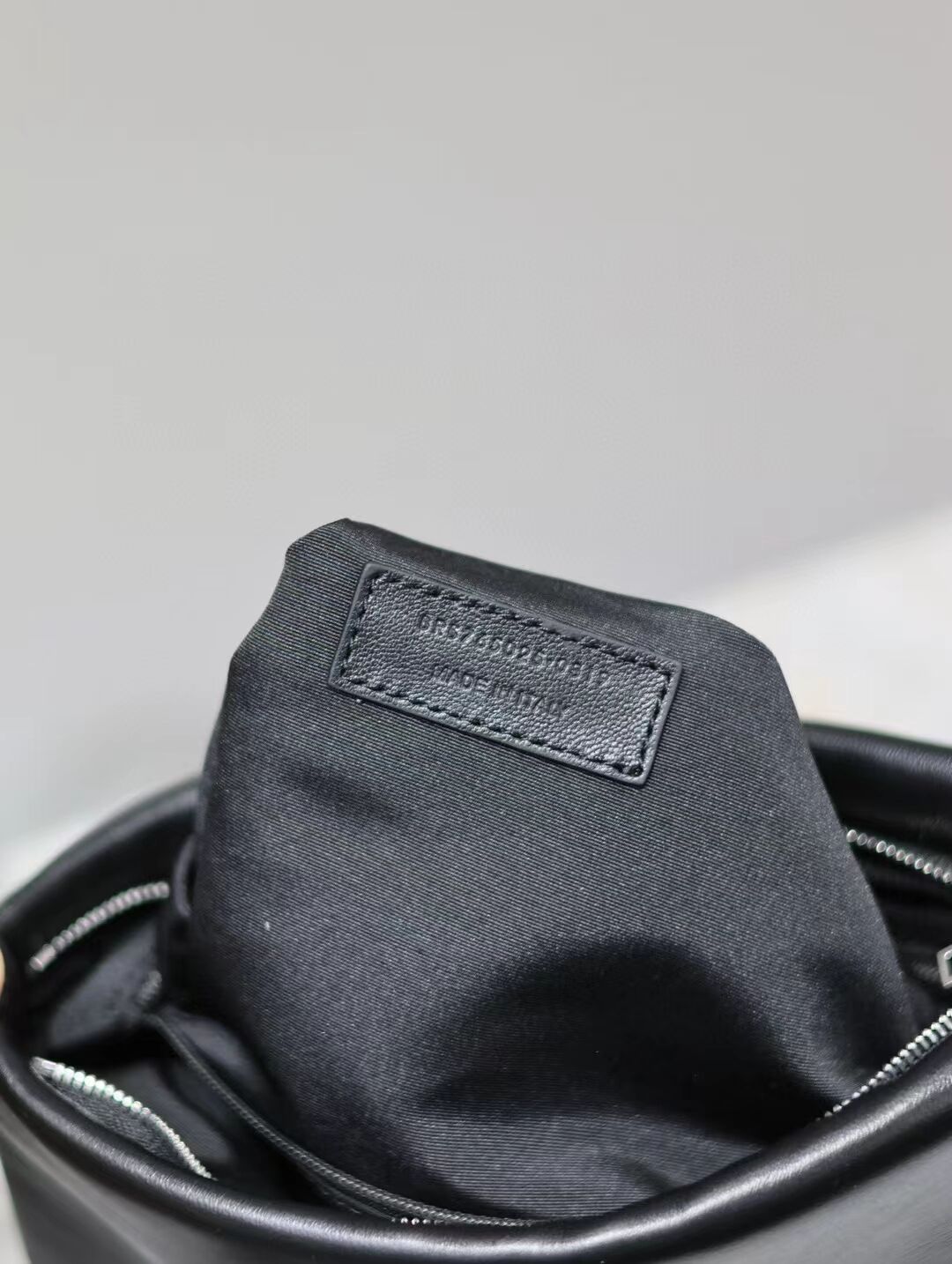 SAINT LAURENT CALYPSO SMALL POUCH IN LAMBSKIN 765025-1 black