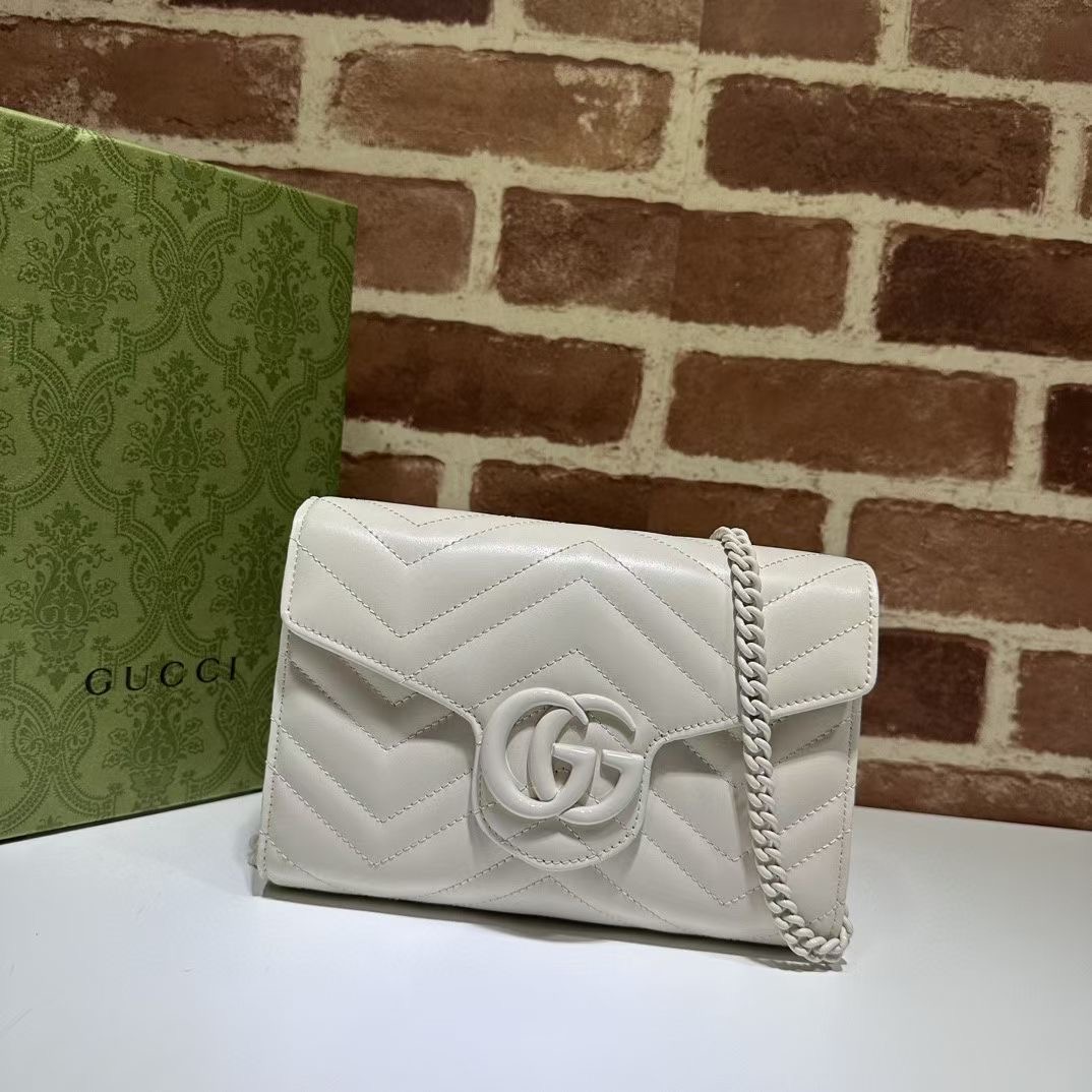 Gucci GG MARMONT SUPER MINI BAG 474575 White