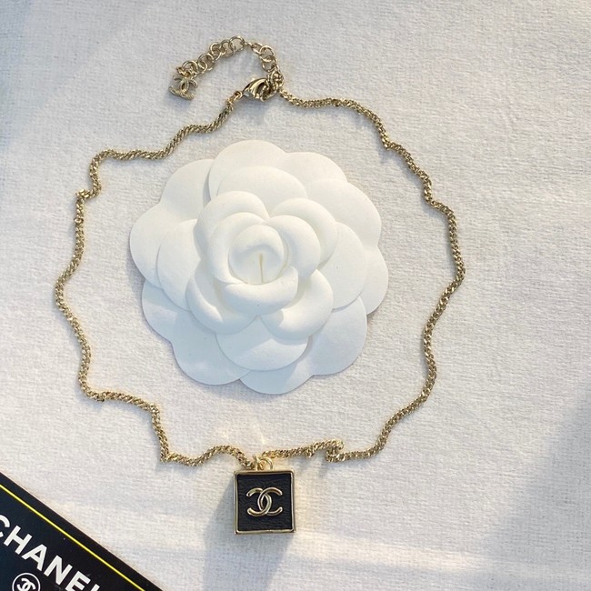 Chanel NECKLACE CE14517