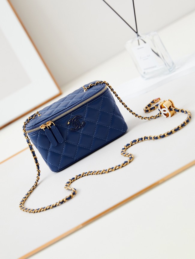 CHANEL MINI CLUTCH  AP3940 blue