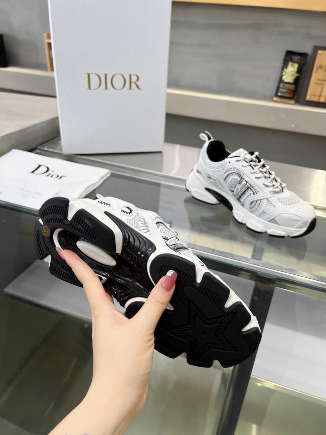 Dior Sneakers 11989-2