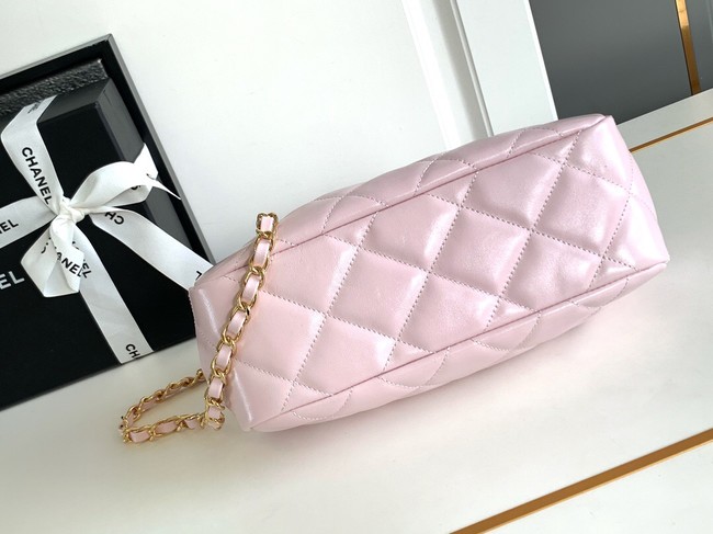 Chanel 24A CLUTCH WITH CHAIN AP1940 pink