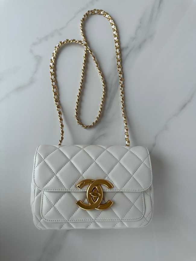 CHANEL MINI FLAP BAG AS5026 white