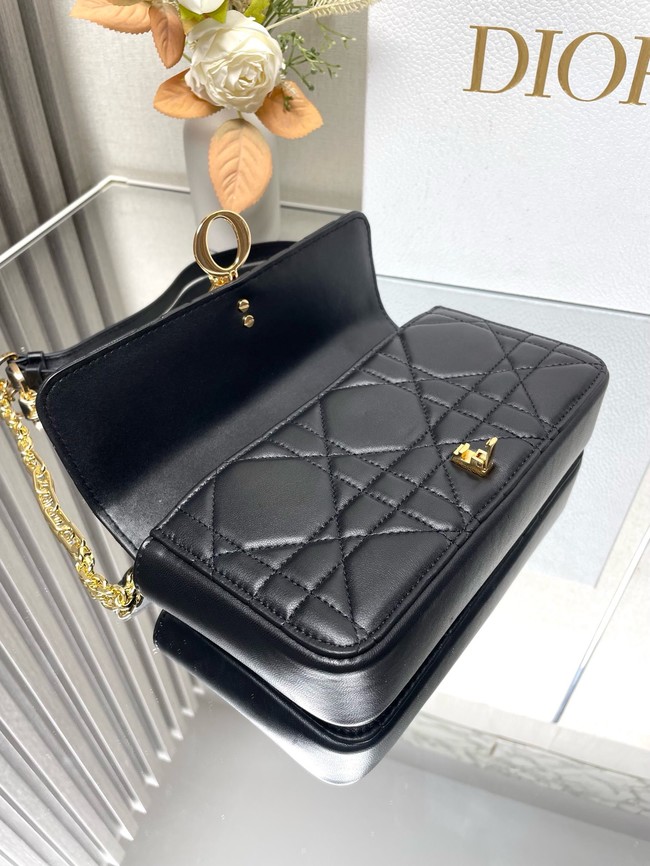 DIOR Miss Daisy Mini Bag Macrocannage Lambskin S3300U black