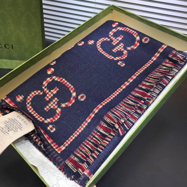 Gucci Scarf GUC00356