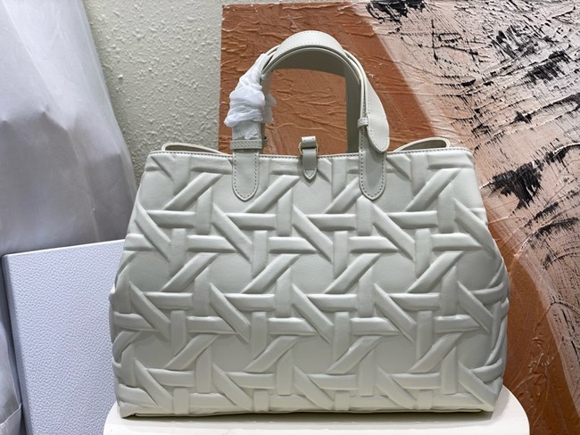 Large Dior Toujours Bag Graphic Cannage M2820OD white