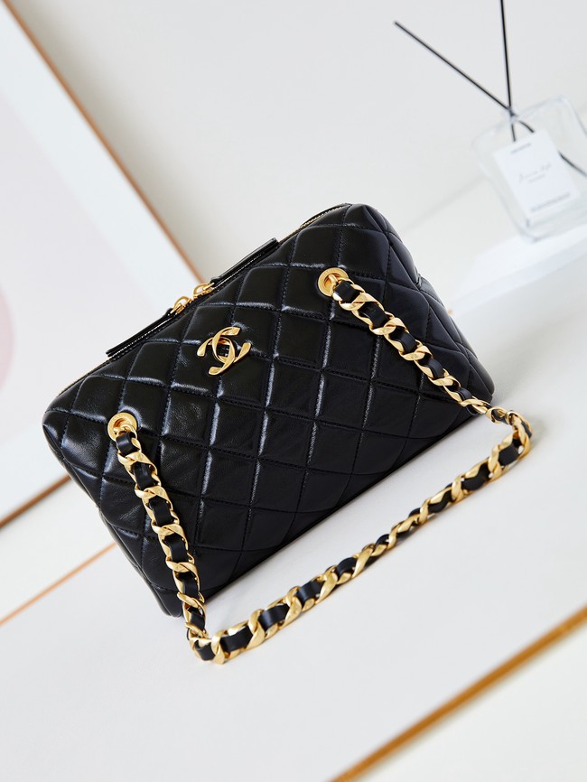 Chanel HANDBAG Lambskin & Gold-Tone Metal AS5152 black