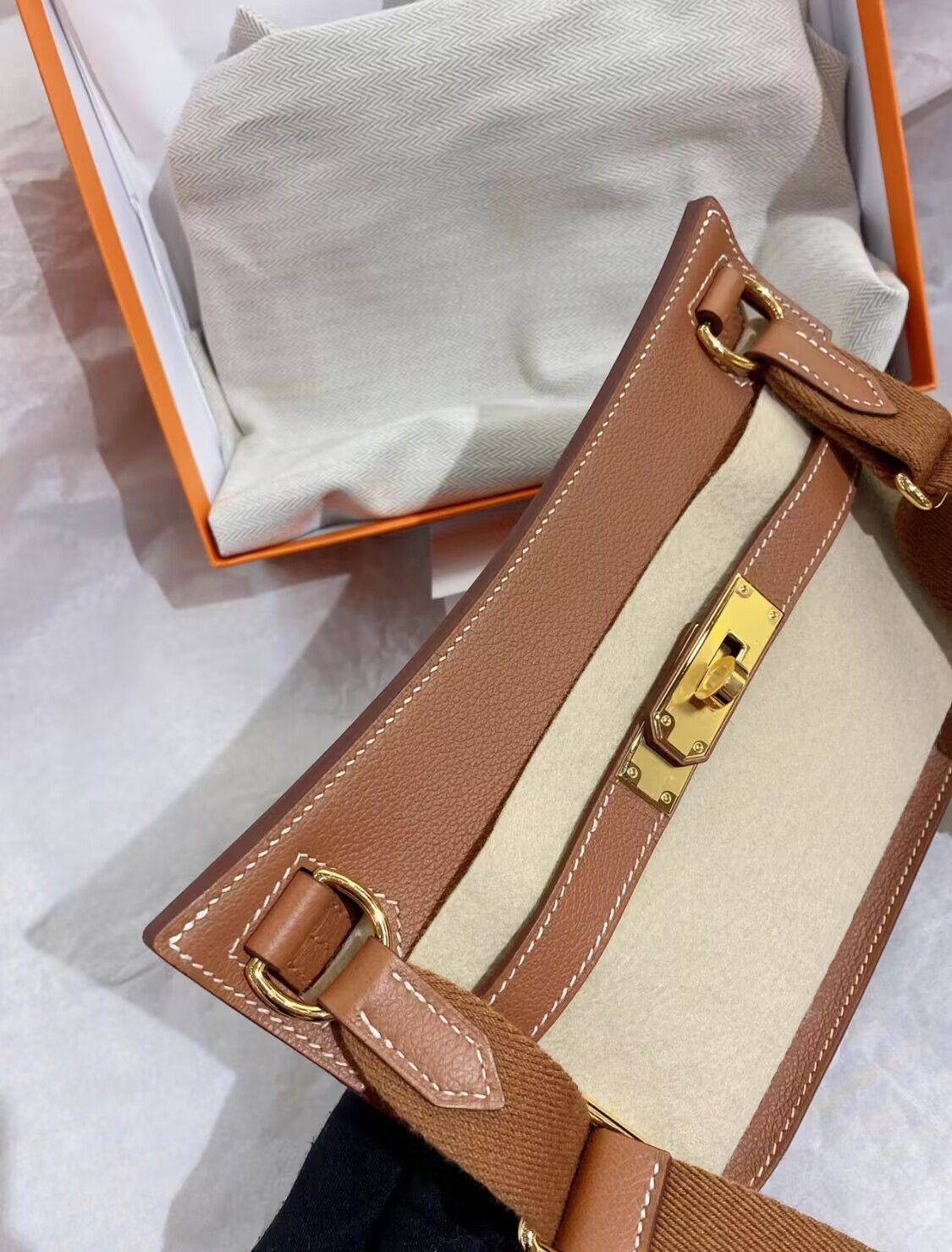 Hermes Original Leather 23CM Mini Jypsiere H0880 Brown