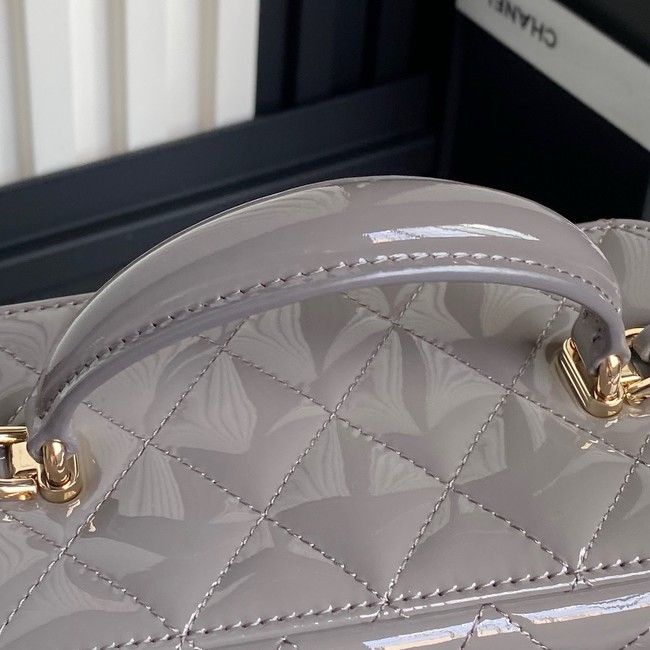 Chanel Patent CLUTCH WITH CHAIN AP2199 gray