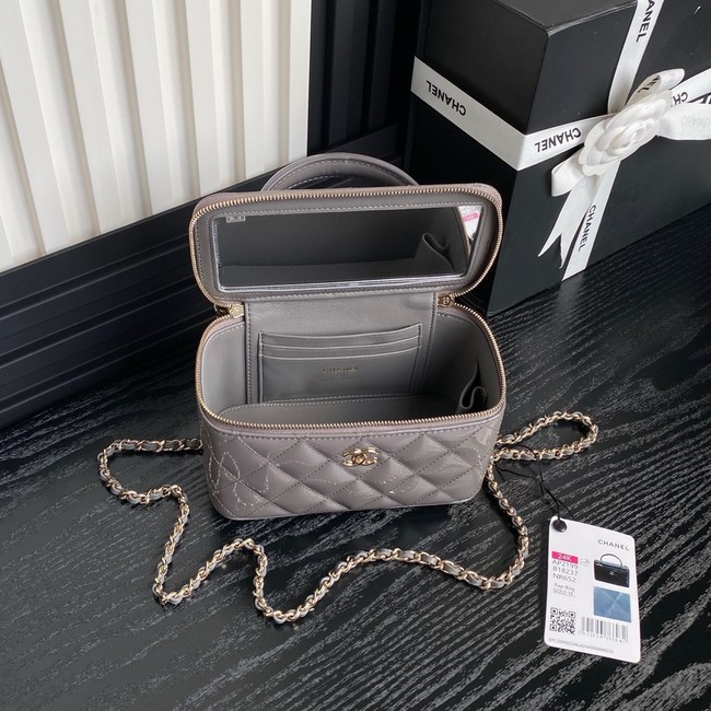 Chanel Patent CLUTCH WITH CHAIN AP2199 gray