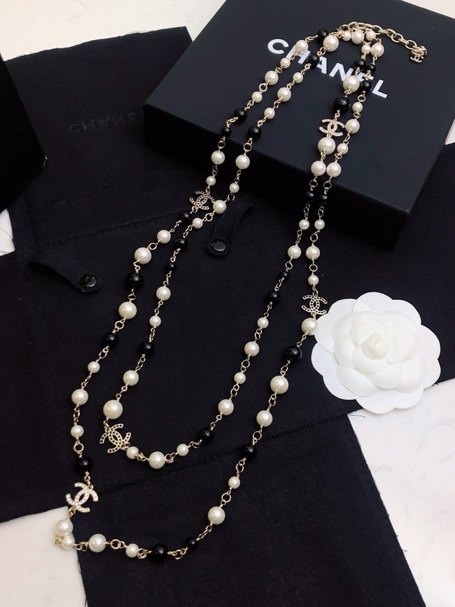 Chanel necklace CE15542