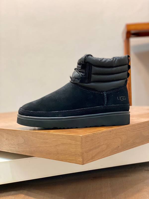 UGG Couple Shoes UGS00185