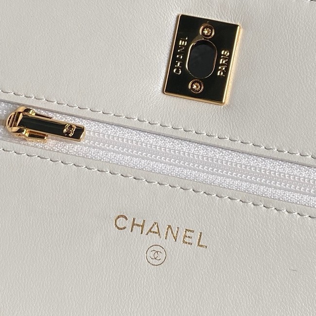 Chanel WALLET ON CHAIN AP4282 white