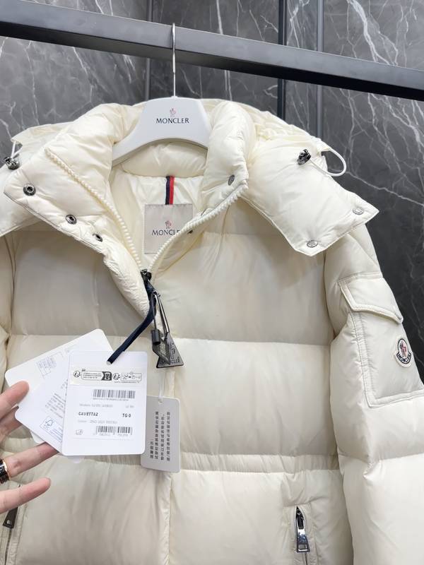 Moncler Top Quality Down Jacket MOY00397