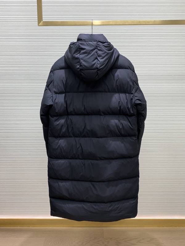 Moncler Top Quality Down Jacket MOY00413