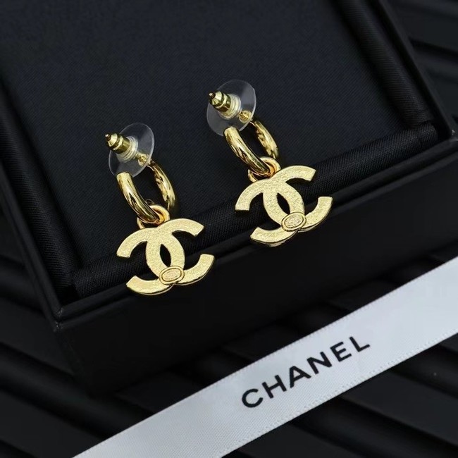 Chanel Earrings CE15674