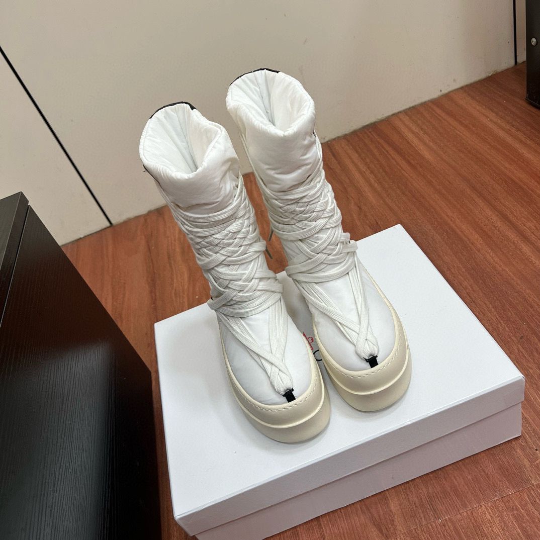 Moncler Mens Boots Shoes M1780 White