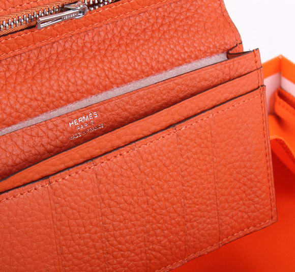 Hermes Bearn Japonaise Bi-Fold A208 Orange