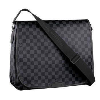 Louis Vuitton Mens Messenger Bags And Totes Daniel GM N58033