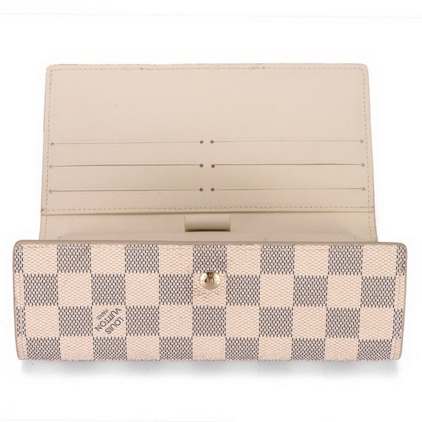 Louis Vuitton Damier Azur Canvas International Wallet N61732